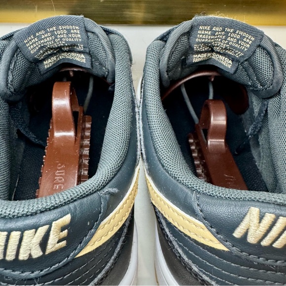 Nike Dunk Low Black Sesame DV0831-005 Men 6.5 Women 8 Preowned Like New No Box - Picture 10 of 16